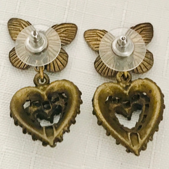 Earrings~Iridescent Hearts & Butterflyโs / Host Pick - Picture 7 of 12